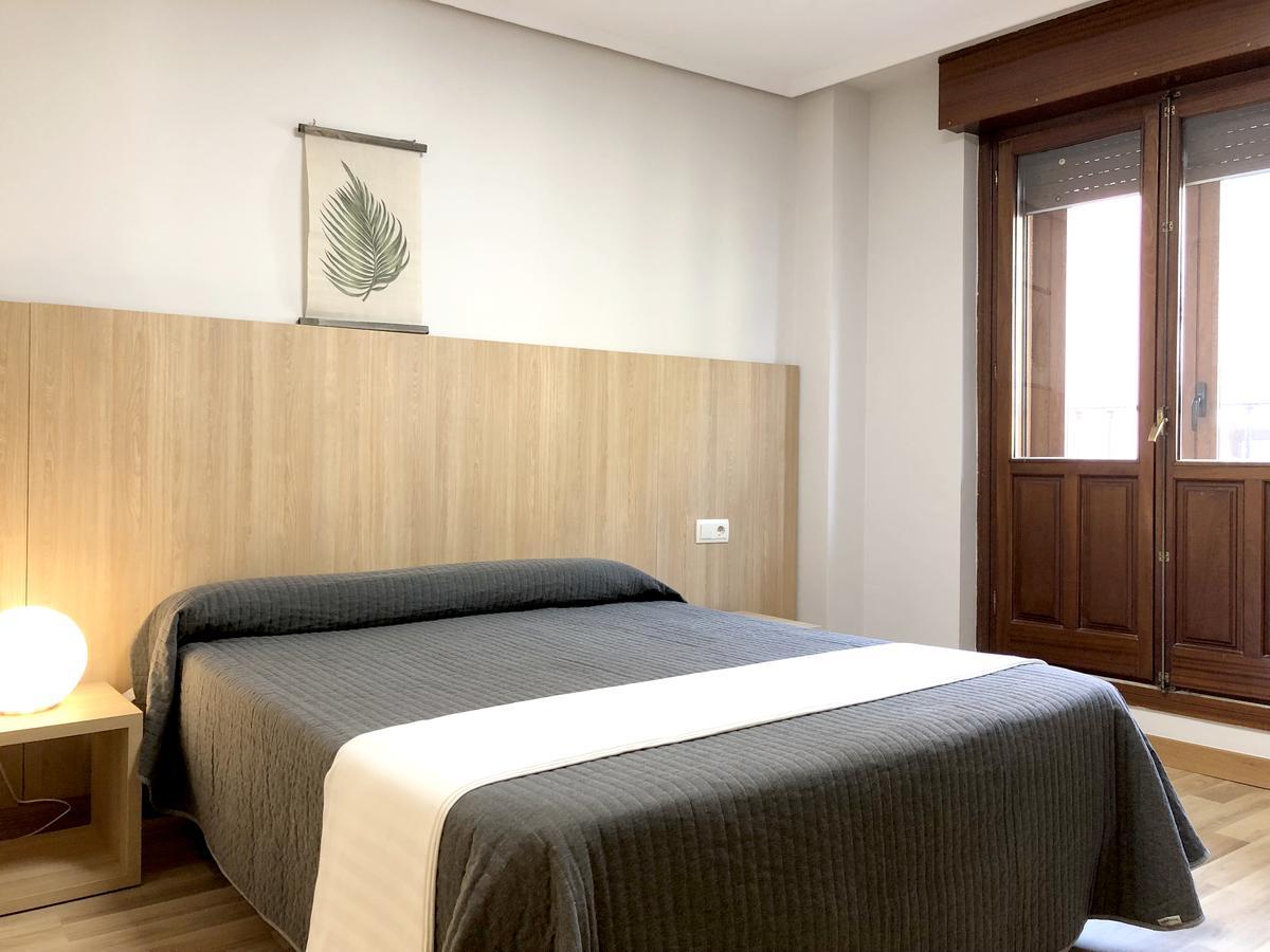 Bearan Bar & Rooms بنبلونة المظهر الخارجي الصورة