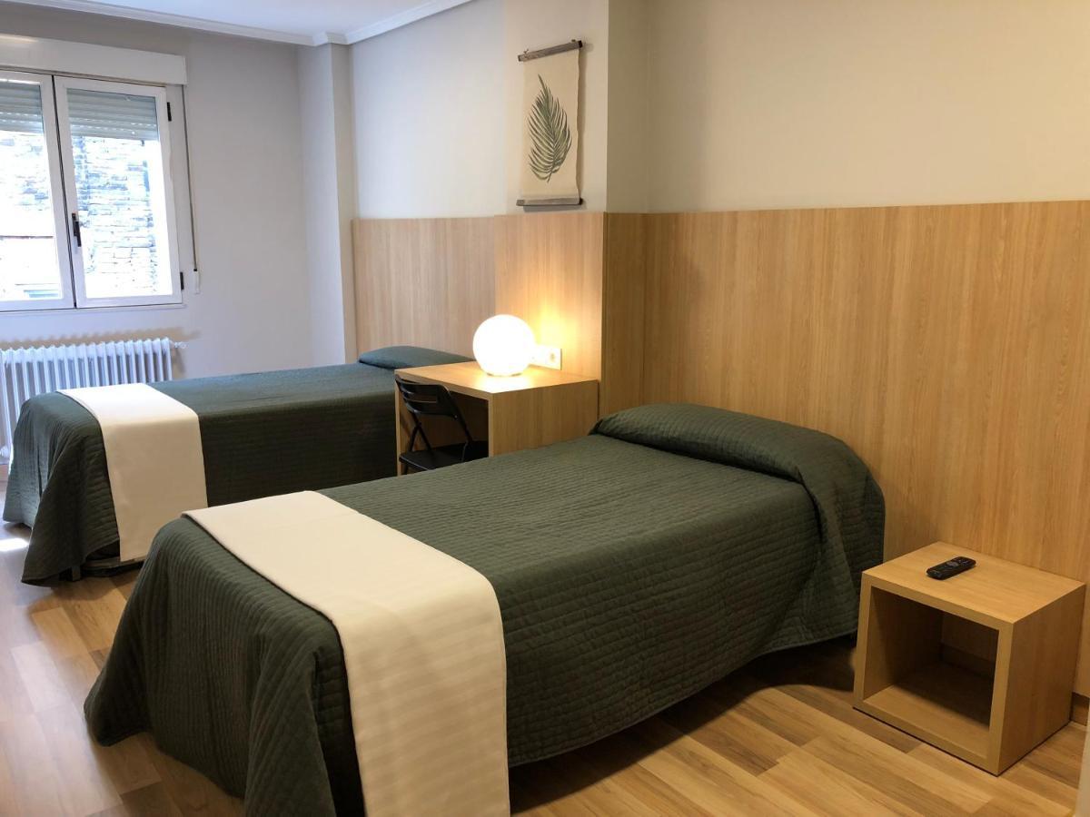 Bearan Bar & Rooms بنبلونة المظهر الخارجي الصورة